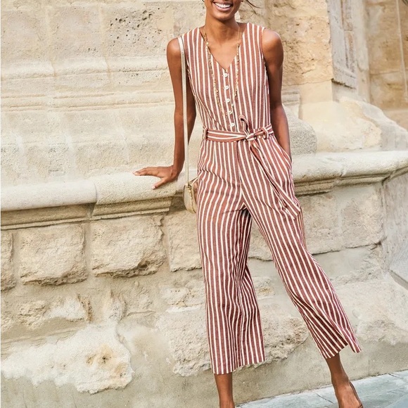 Boden Verity Red & White Striped Linen Blend Cropped Jumpsuit - 6 - Picture 3 of 15